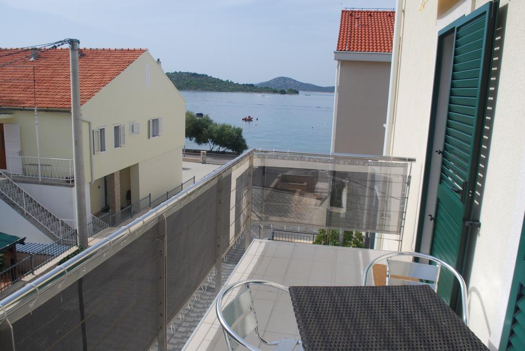 Apartments Villa Lili Lovetovo Βόντιτσε Εξωτερικό φωτογραφία