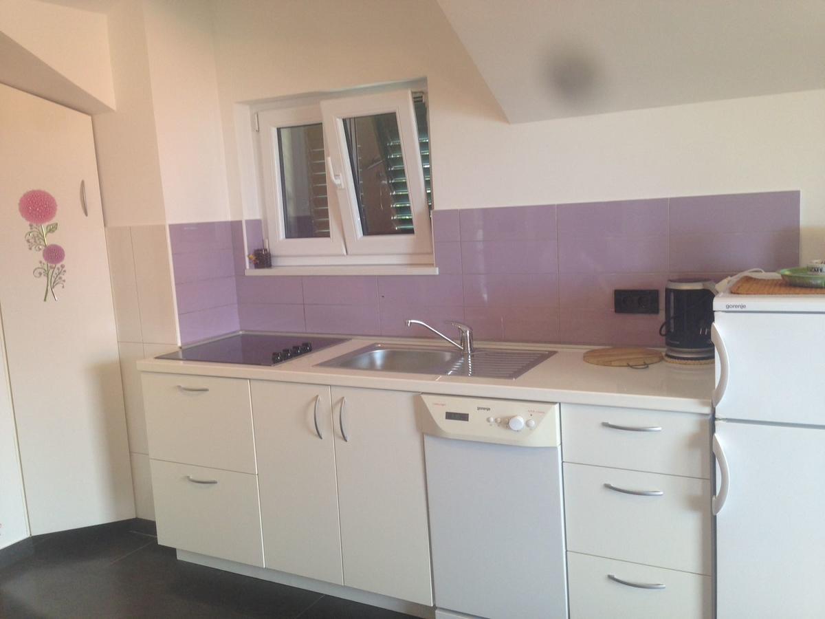 Apartments Villa Lili Lovetovo Βόντιτσε Εξωτερικό φωτογραφία